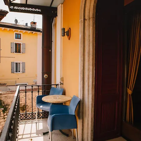 Arciduca Charming House & Breakfast Bed & Breakfast 2*